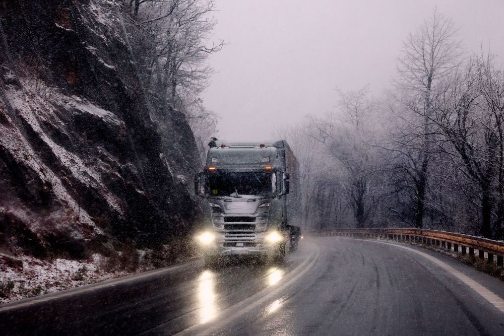 How to Keep Fleet Maintenance Running Smoothly During Cold Weather